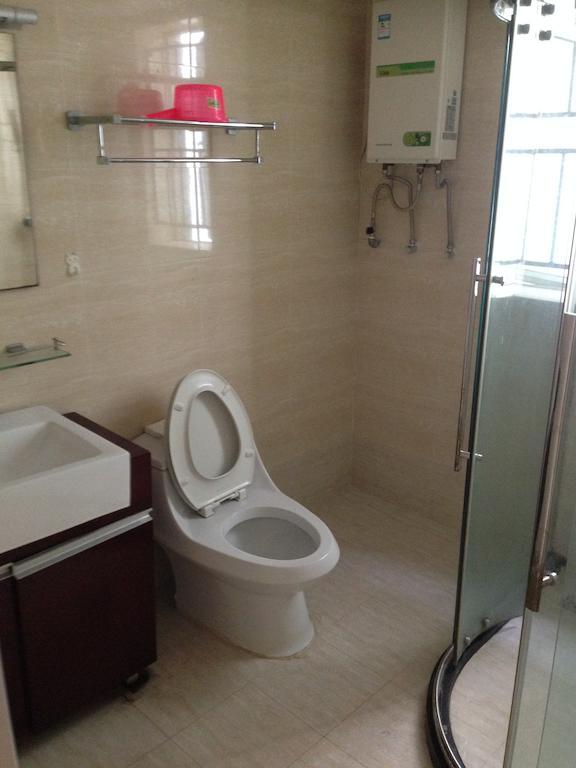 Shenzhen Pioneer Apartment Екстериор снимка